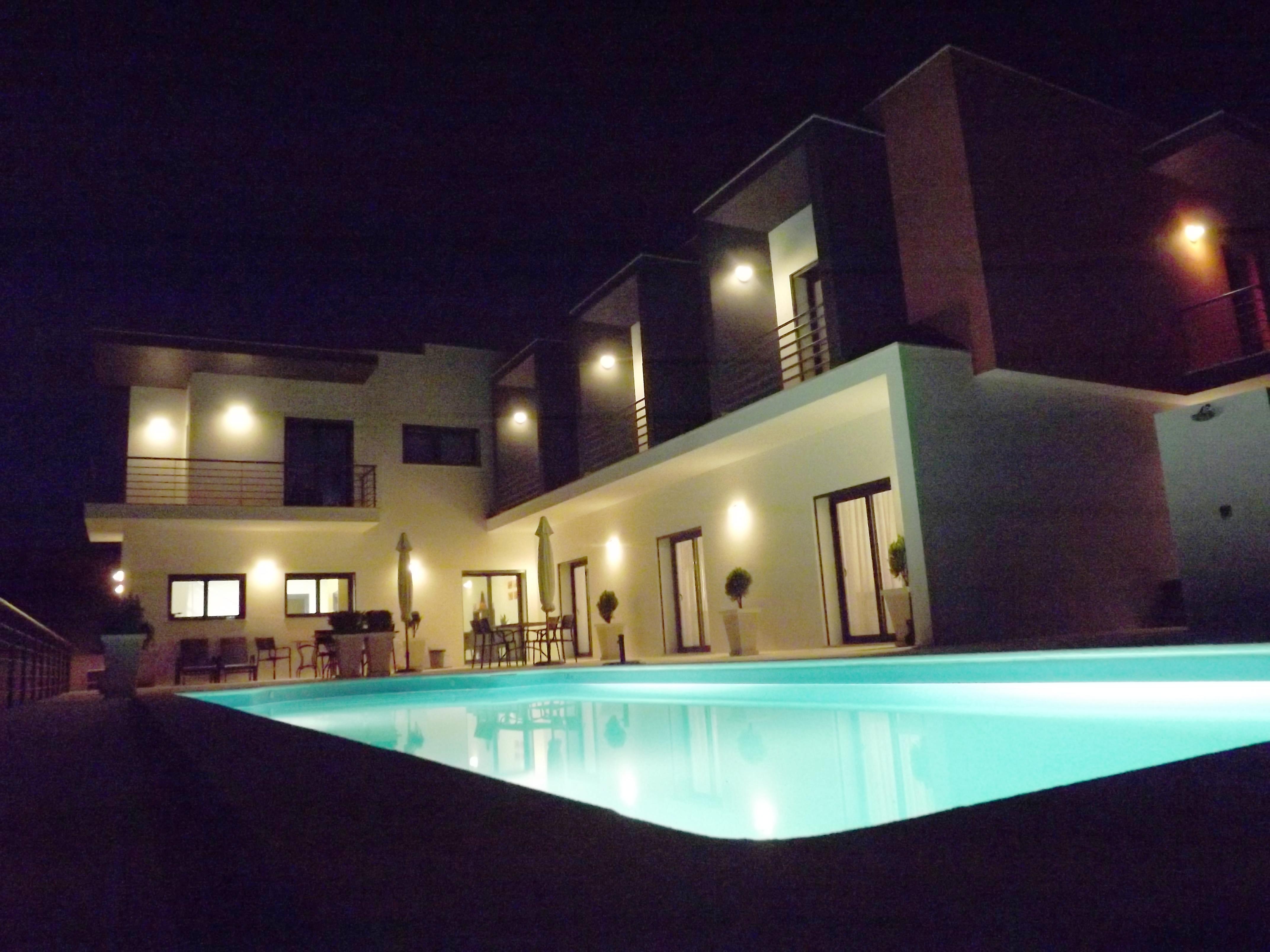 Casa Ceedina Bed And Breakfast & Beauty Batalha Dış mekan fotoğraf