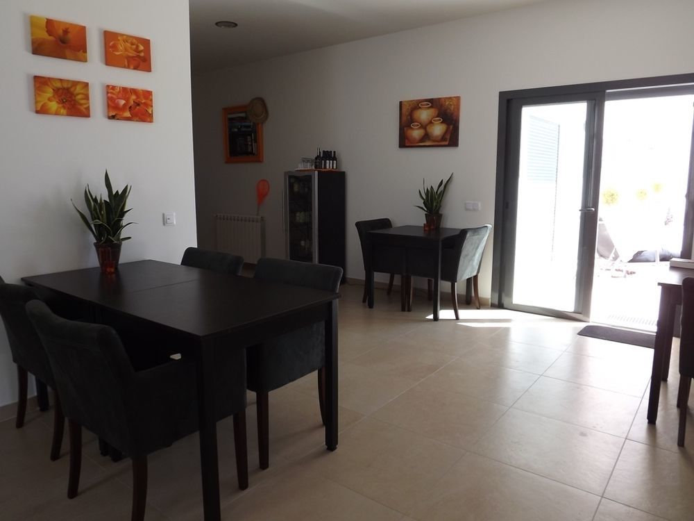 Casa Ceedina Bed And Breakfast & Beauty Batalha Dış mekan fotoğraf